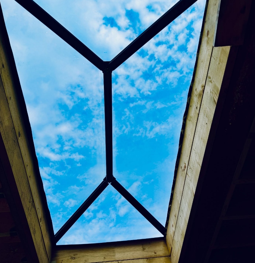 Aluminium roof lantern on extension